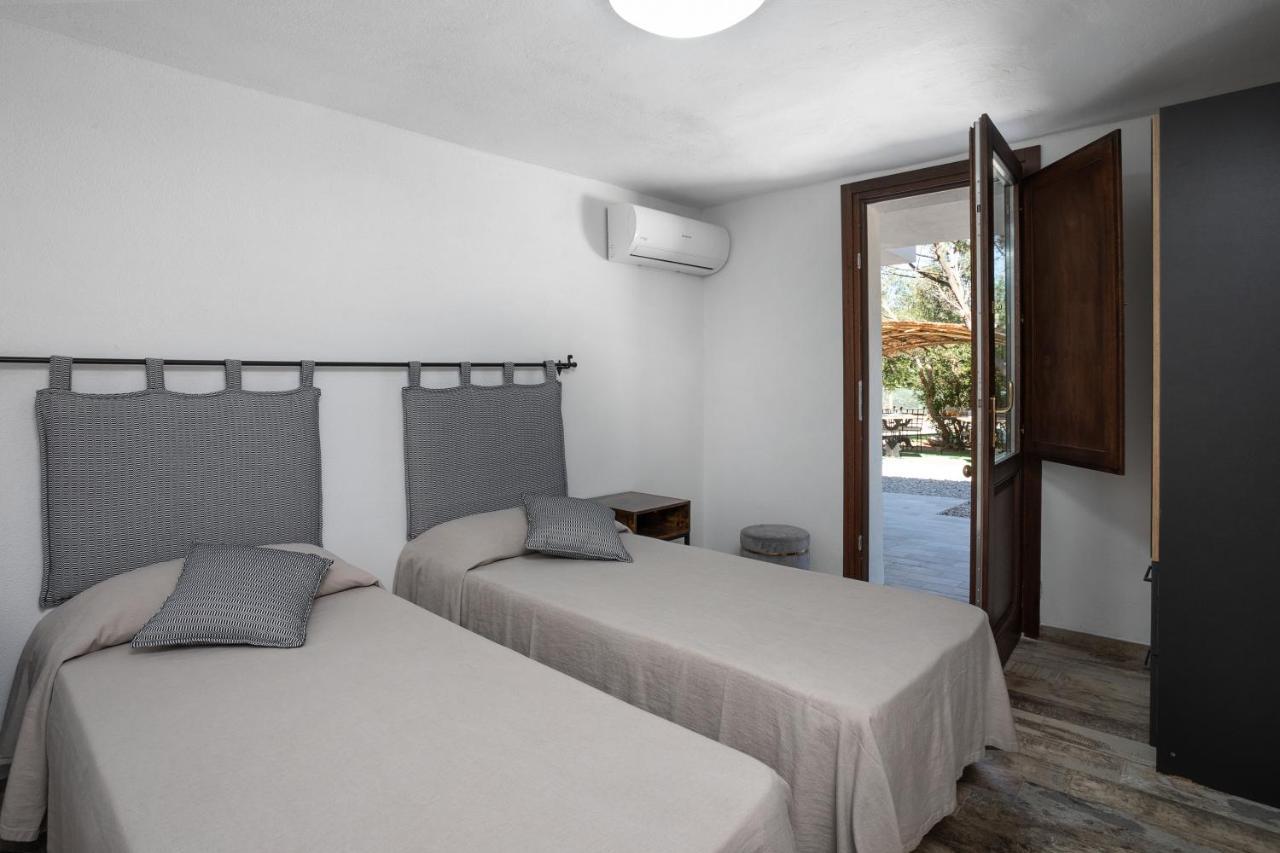 Il Mirto Bed and Breakfast Baja Sardinia Eksteriør billede
