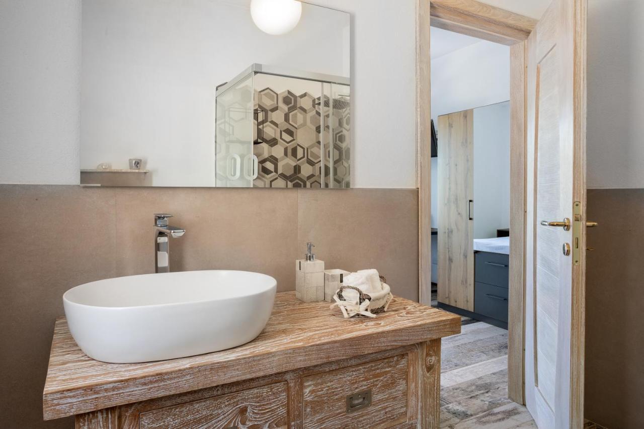 Il Mirto Bed and Breakfast Baja Sardinia Eksteriør billede